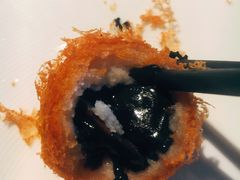 松露芋泥酥-皇朝会.经典传统粤菜(外滩店)