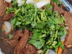 -牛师傅牛肉面(尚隆路店)