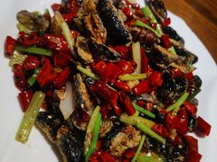 -喝丢一只鞋辣炒海鲜小烧烤(三八广场店)