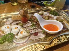 -米德维奇俄式西餐厅(西六道街店)