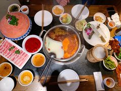 -周师兄大刀腰片火锅(洪崖洞旗舰店)