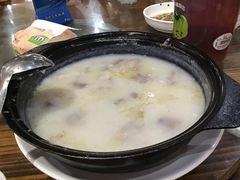 -鹅公村食府(罗阳分店)