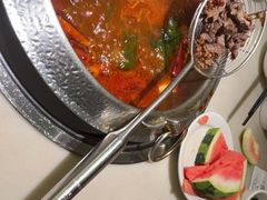 -左庭右院鲜牛肉火锅(浦江欢乐颂店)