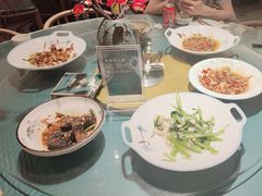 -呷湘厨·鱼汤捞饭·剁椒鱼头·辣椒炒肉(国家会展中心店)