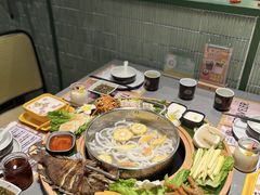 -椰小鸡·琼州糟粕醋·火锅(美兰缤纷城店)