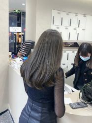 -东秀护肤造型