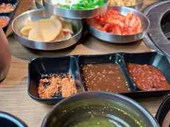 -香猪坊韩国烤肉专属门店(魏公村店)