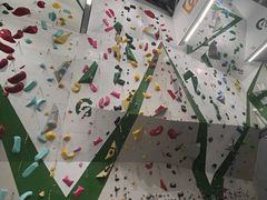 -绿壁虎攀岩基地(Tcar店)