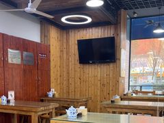-陇上全荟兰州传统牛肉面(延吉路店)