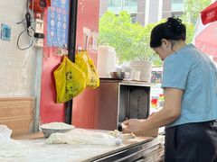 -孖妹上肉饺子馆