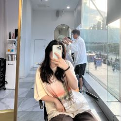 -1983 Hair Salon