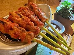 -三亚艾迪逊酒店·海滩烧烤 BARBACOA·现场乐队·浪漫晚餐·烧烤海鲜