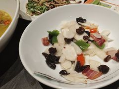 -梁家大院•农家菜(昆山会展中心店)