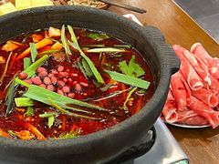 -黔有有贵州酸汤夺夺粉火锅(五味十字店)