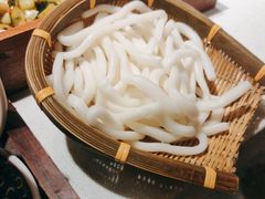 -老房老舍重庆火锅(假日城市店)