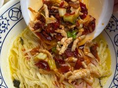 -李与白包子铺(桐梓林店)