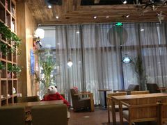 大堂-雨舍咖啡(汉神购物广场咖啡街区店)