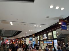 -东荟城名店仓