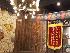 -顶顶汤火牛排火锅·经典铜锅涮肉