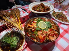 -辣小鲜·南昌大排档(船山路店)