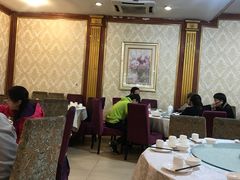 大堂-旭璟酒家·传统粤菜·湘菜(逸景路店)