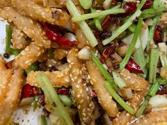 -黄泥岗·地道湖北菜(奥特莱斯店)