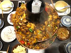 -巴四老城区炭火蛙锅(张江店)