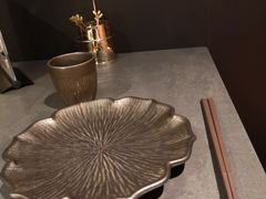 -铭牛烧肉·和牛海鲜自助(高新月牙湖店)