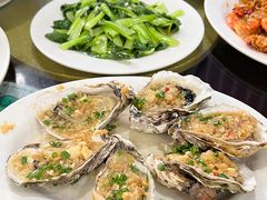-岛中岛·海鲜大排档·万宁老字号(东澳店)