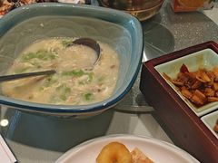 -海派美食·家宴海鲜青岛菜·石锅鲽鱼头(东方城店)