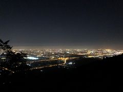 -鬼笑石后山停车场
