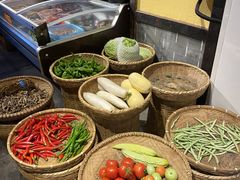 -富正毅三下锅·湘西韵味(天门山索道店)