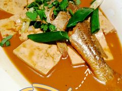 -小船渔村•大连菜•大连焖鱼(黄河路店)