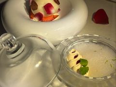 -弦月窗LUNETTE BY AMANDA(复兴路店)