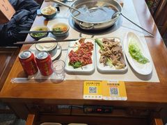 -乡土黄·鲜牛肉火锅·小龙虾(兴业街店)