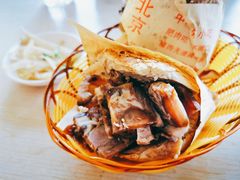 烧饼夹肉-洪峰浩老北京烧饼夹肉(角门路店)