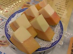 -广信牛奶甜品世家(台东店)