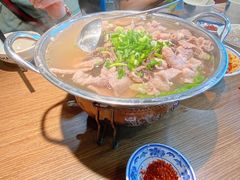 -肖四女乐山跷脚牛肉(世博源店)