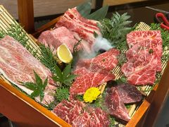 -山川小町·极番烧肉(新地假日广场店)