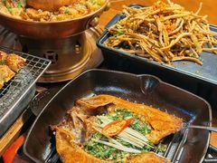 -雀舞云南菜(天津天河城购物中心店)