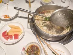 -犇鼎牛潮汕牛肉火锅(新辰里学清路店)