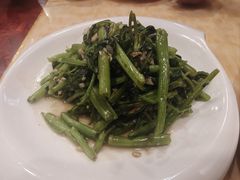 -家乡重庆火锅店