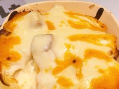咸蛋黄芝香吐司烤布蕾-必胜客(滨江店)