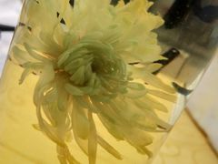 -沪上阿姨鲜果茶(世茂广场宽厚里店)