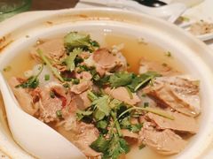 清汤炖牛腩-港丽餐厅(来福士店)