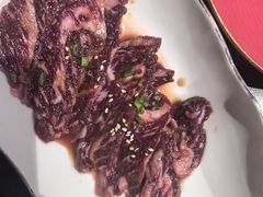-山川小町·极番烧肉(新地假日广场店)