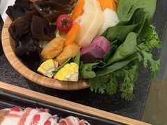 -湊湊火锅·茶憩(打浦桥日月光店)