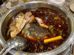 红汤锅-肖肖酸萝卜鱼火锅(总店)