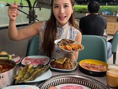-金滏山·烤肉海鲜火锅自助(襄阳万达店)