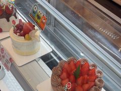 -花花卷卷·鲜食蛋糕(静安久光百货店)
